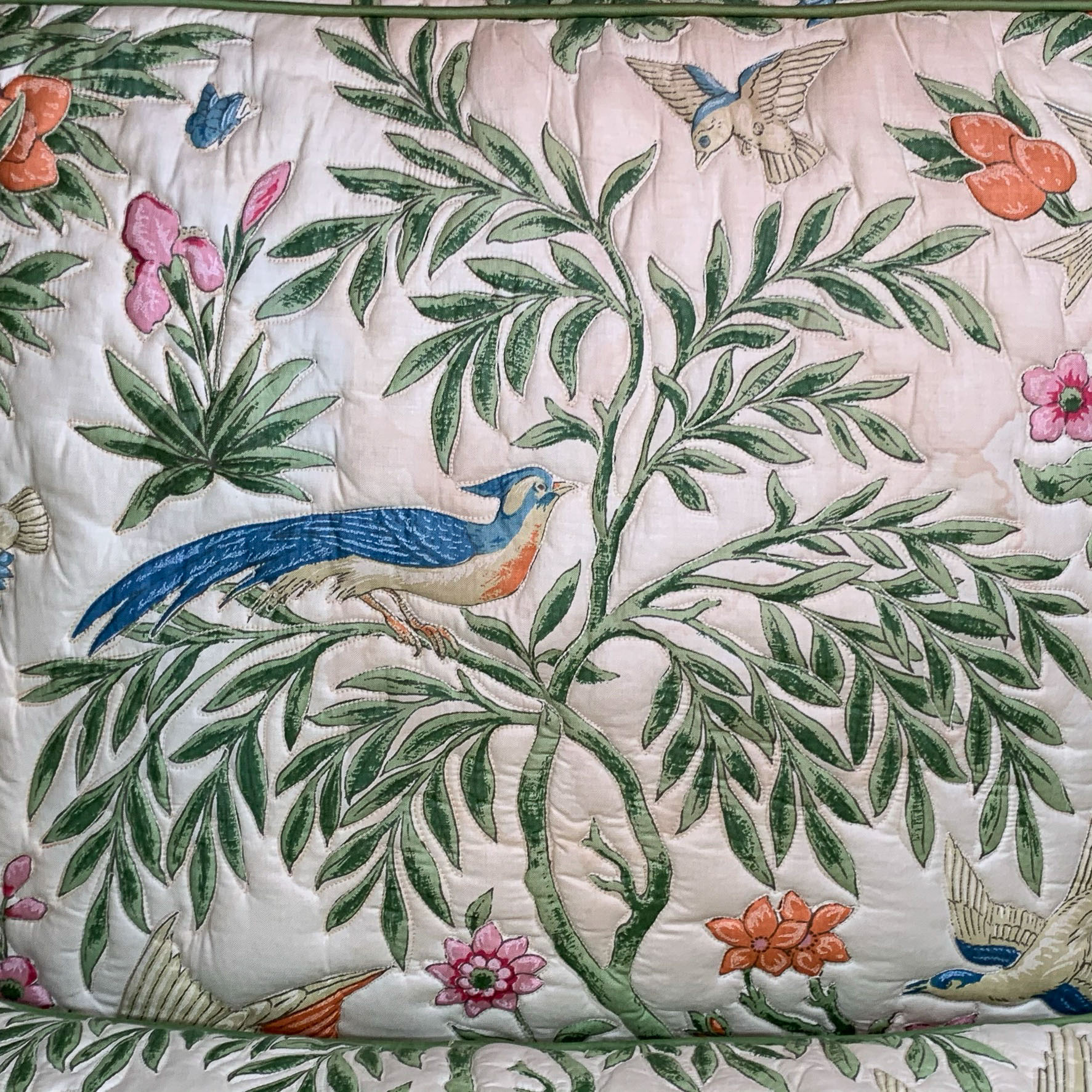 BIRD UPHOLSTERED THREECUSHION SOFA