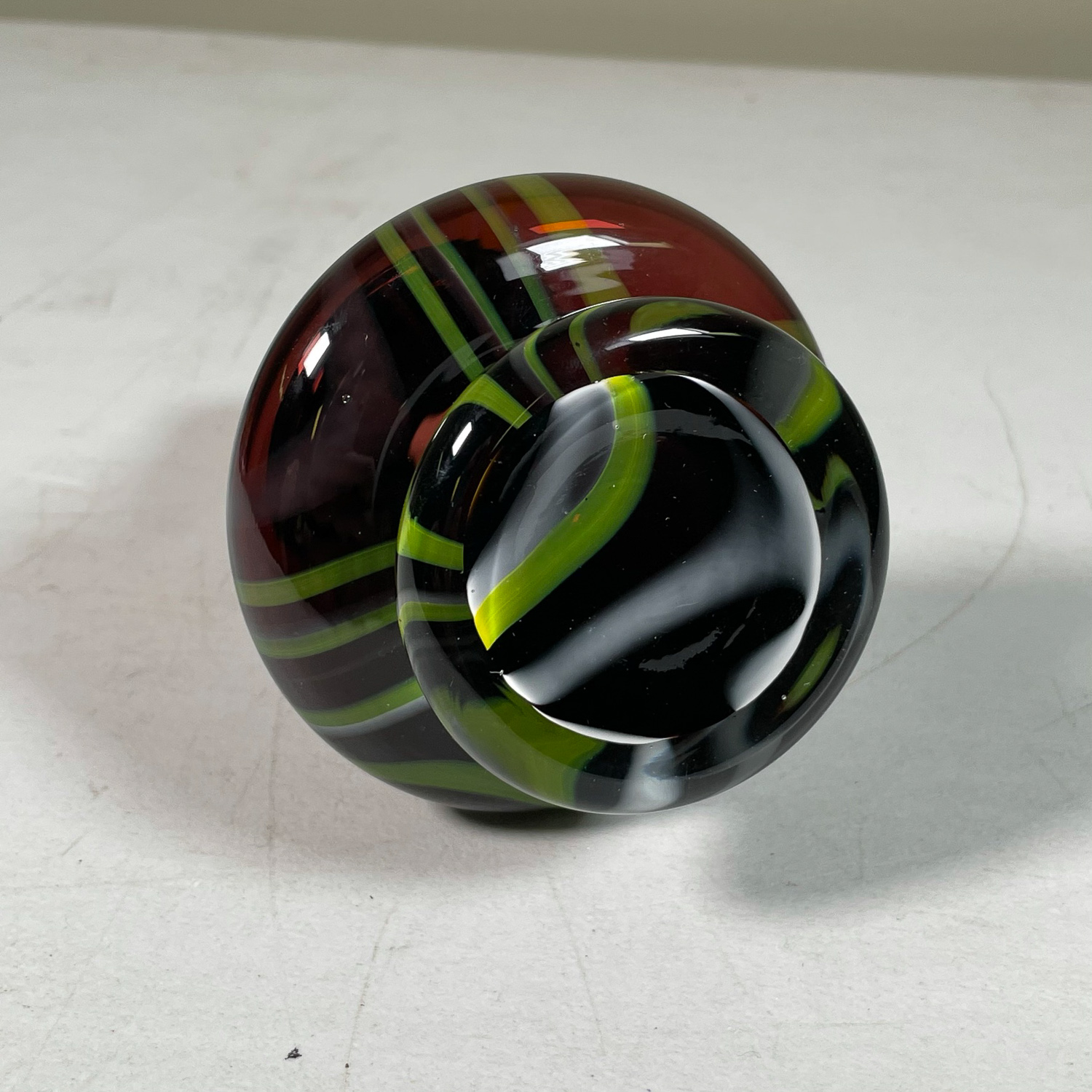 BLOWN ART GLASS BUD VASE
