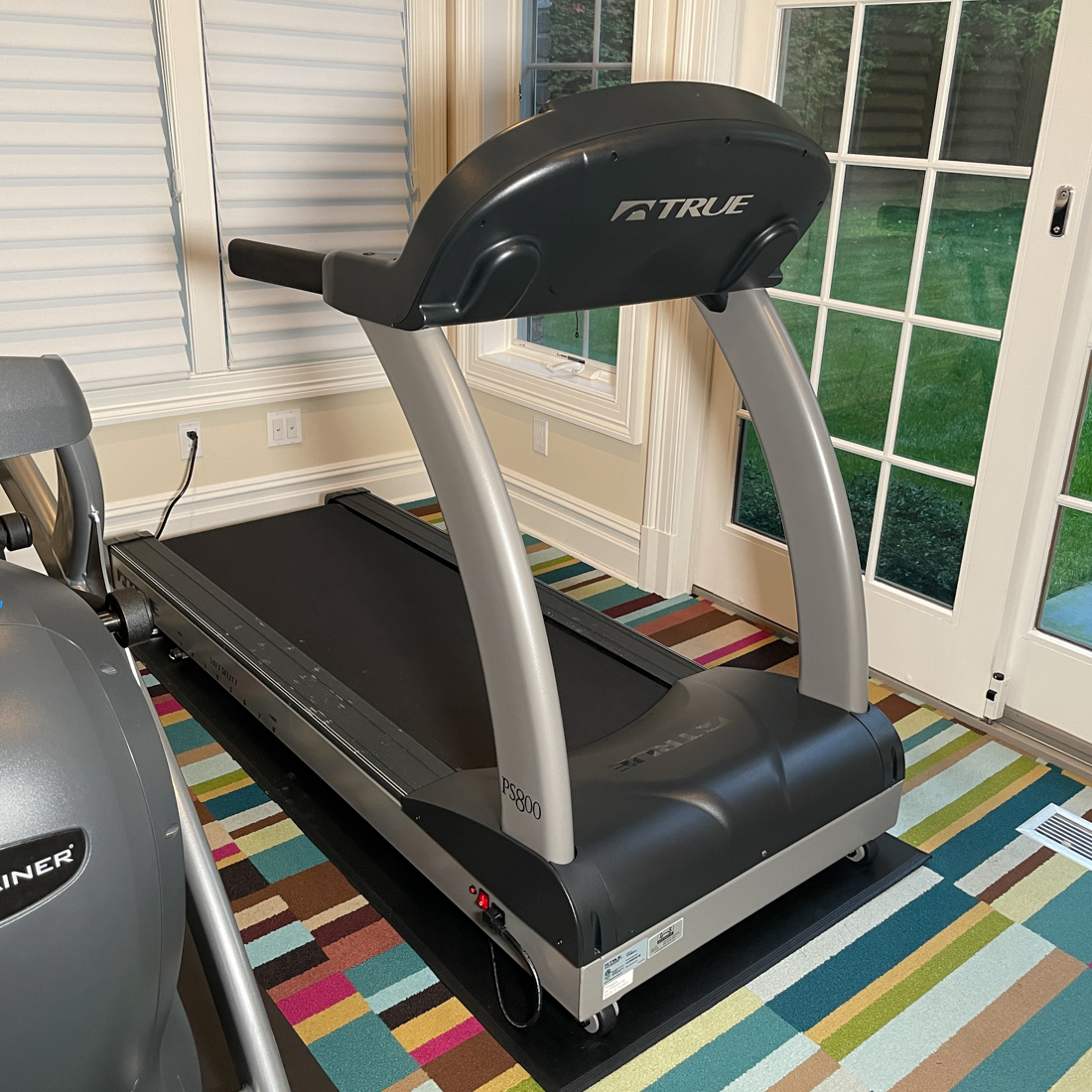 TRUE PS800 TREADMILL