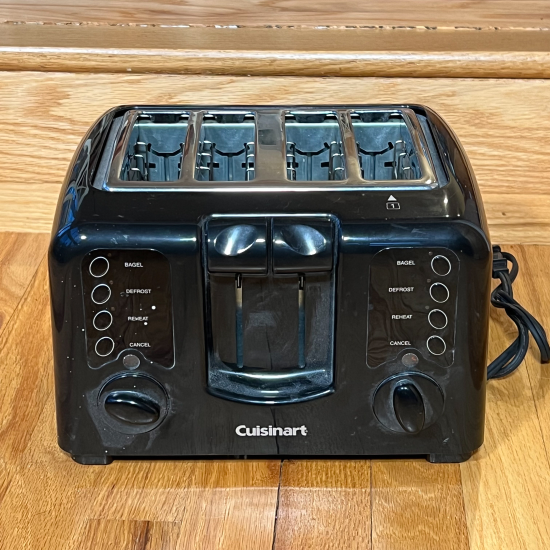 CUISINART TOASTER
