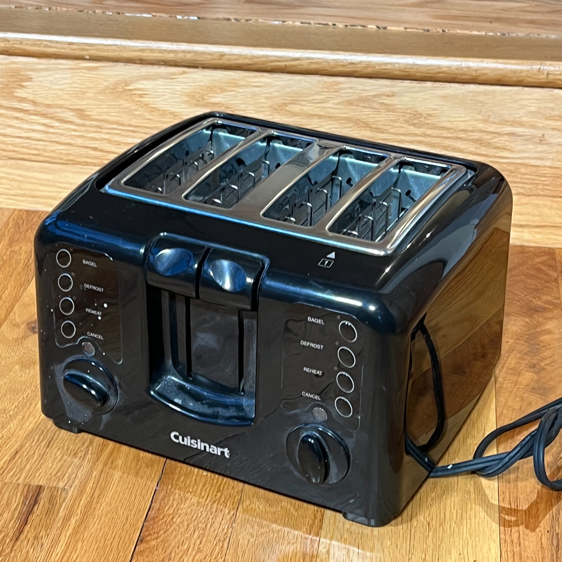 CUISINART TOASTER