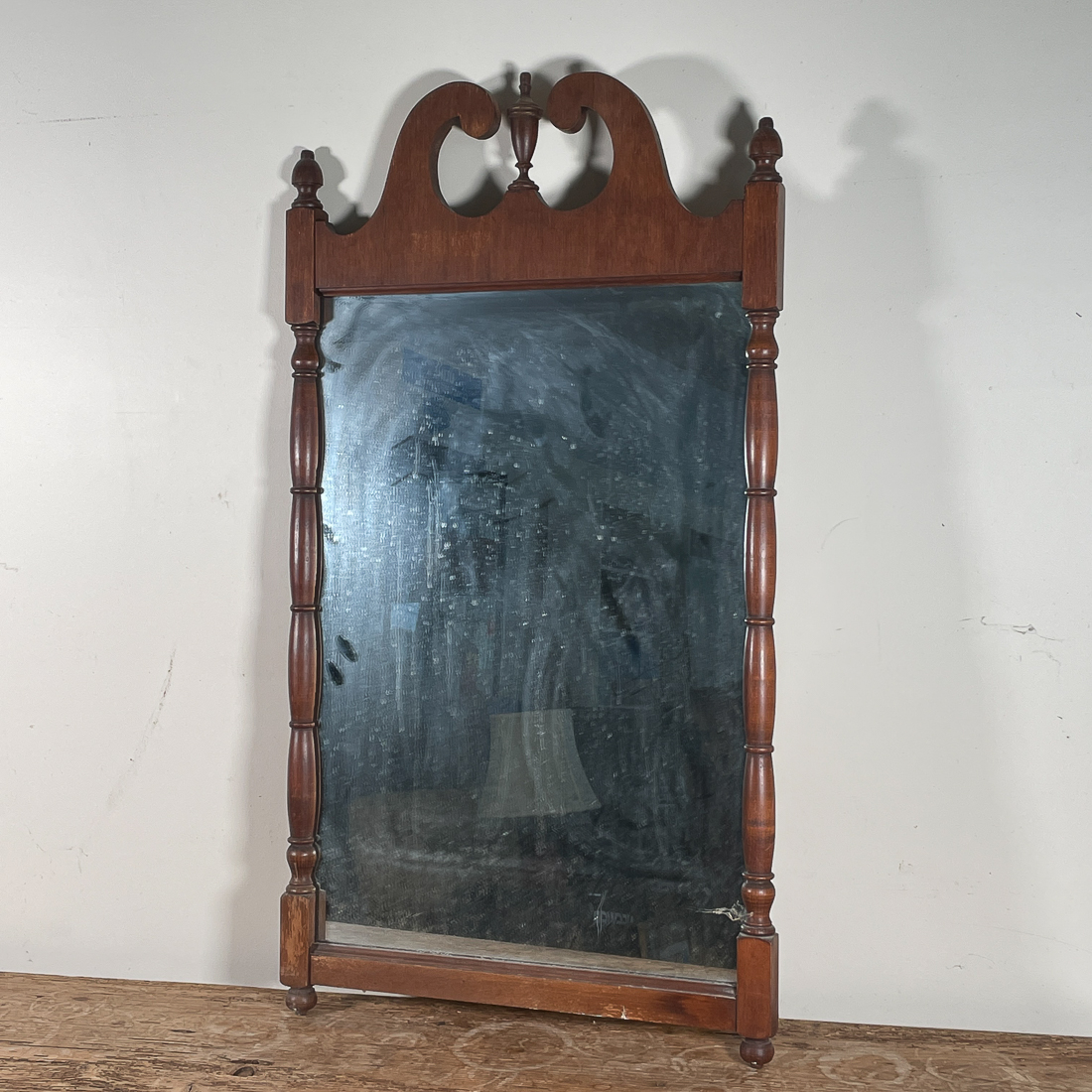 VINTAGE WOOD FRAME MIRROR