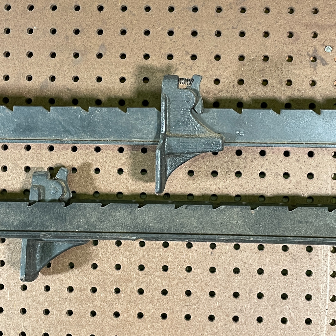 PAIR EXTRA LARGE CLAMPS