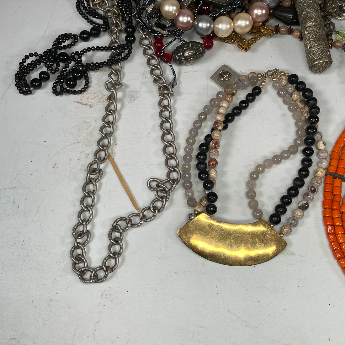 BEAD & OTHER COSTUME JEWELRY