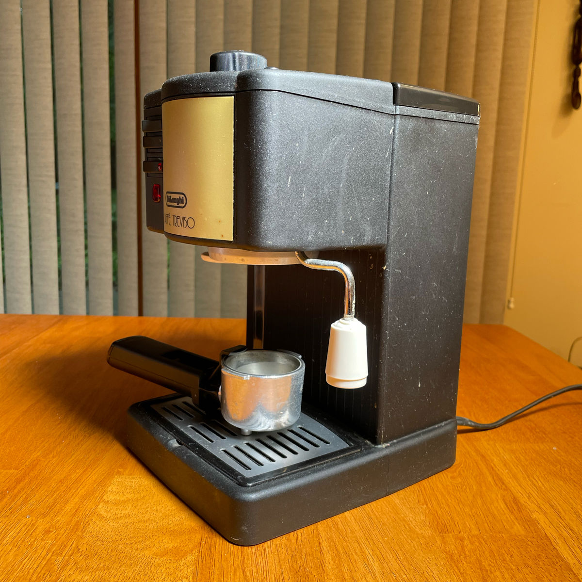 delonghi-espresso-machine