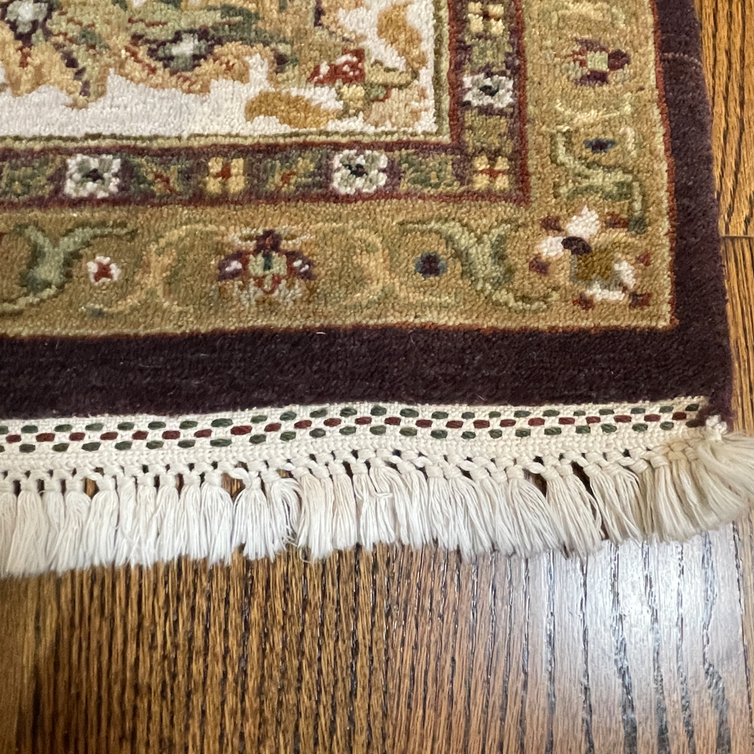 HANDWOVEN PATTERNED CARPET