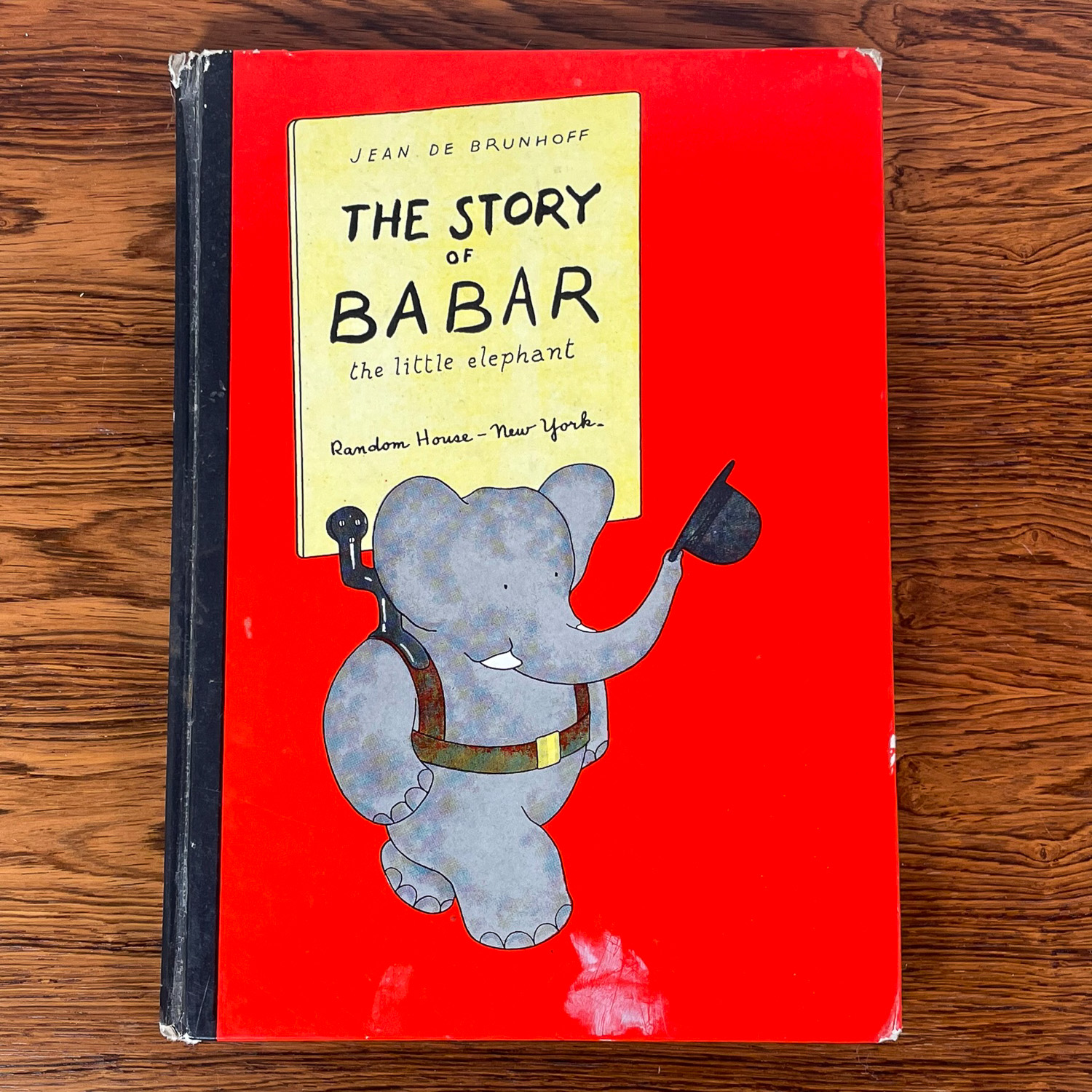 EARLY BABAR CHILDREN'S BOOK