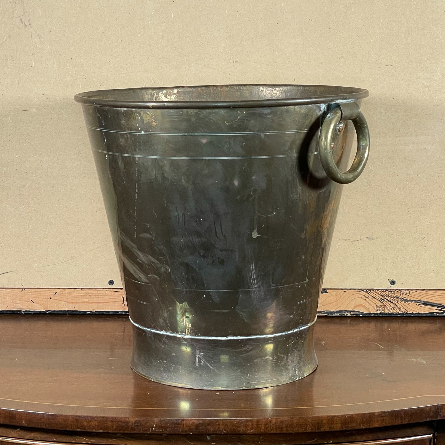 EARLY AMERICAN BRASS BUCKET
