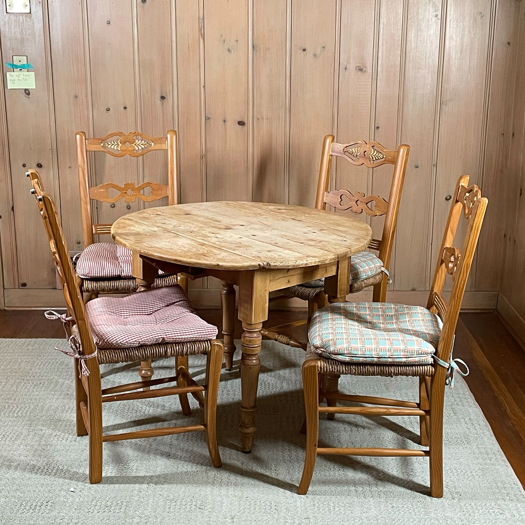 (5pc) EATIN KITCHEN TABLE & CHAIRS SET