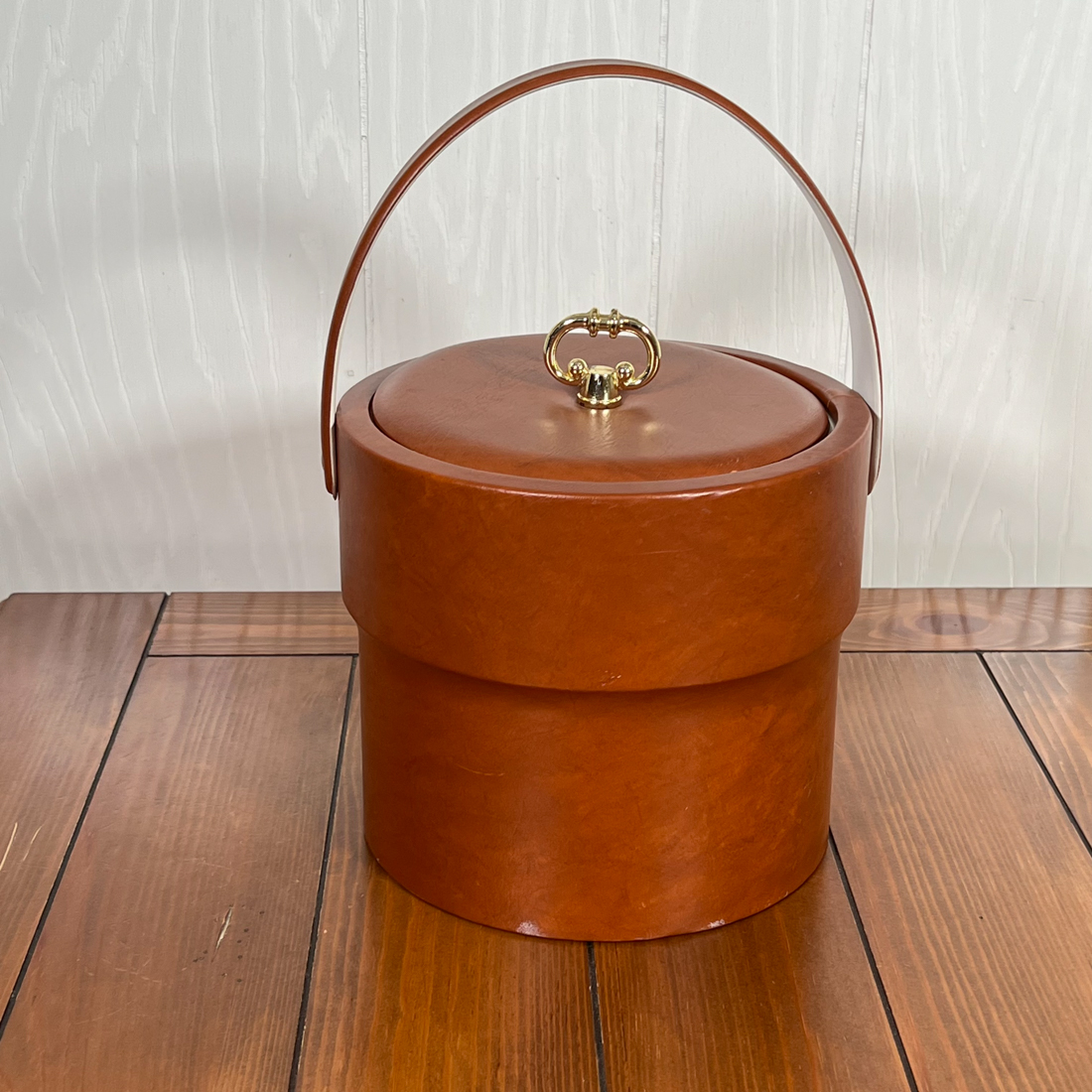 LEATHER WRAPPED ICE BUCKET