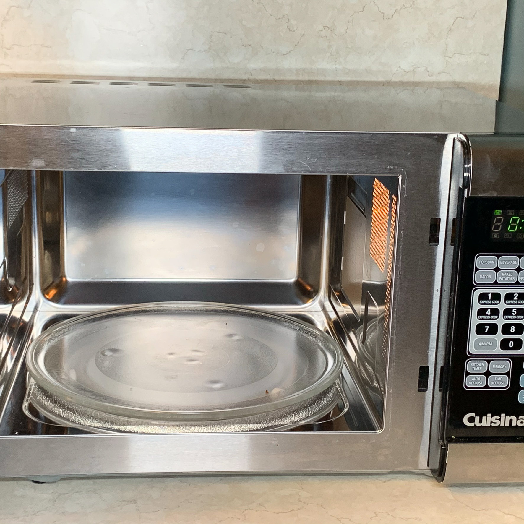 CUISINART MICROWAVE