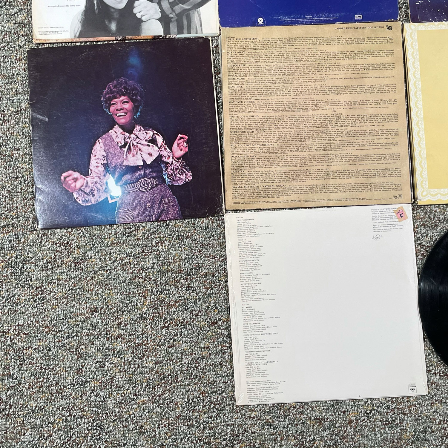 FEMALE ARTIST VINYL RECORDS