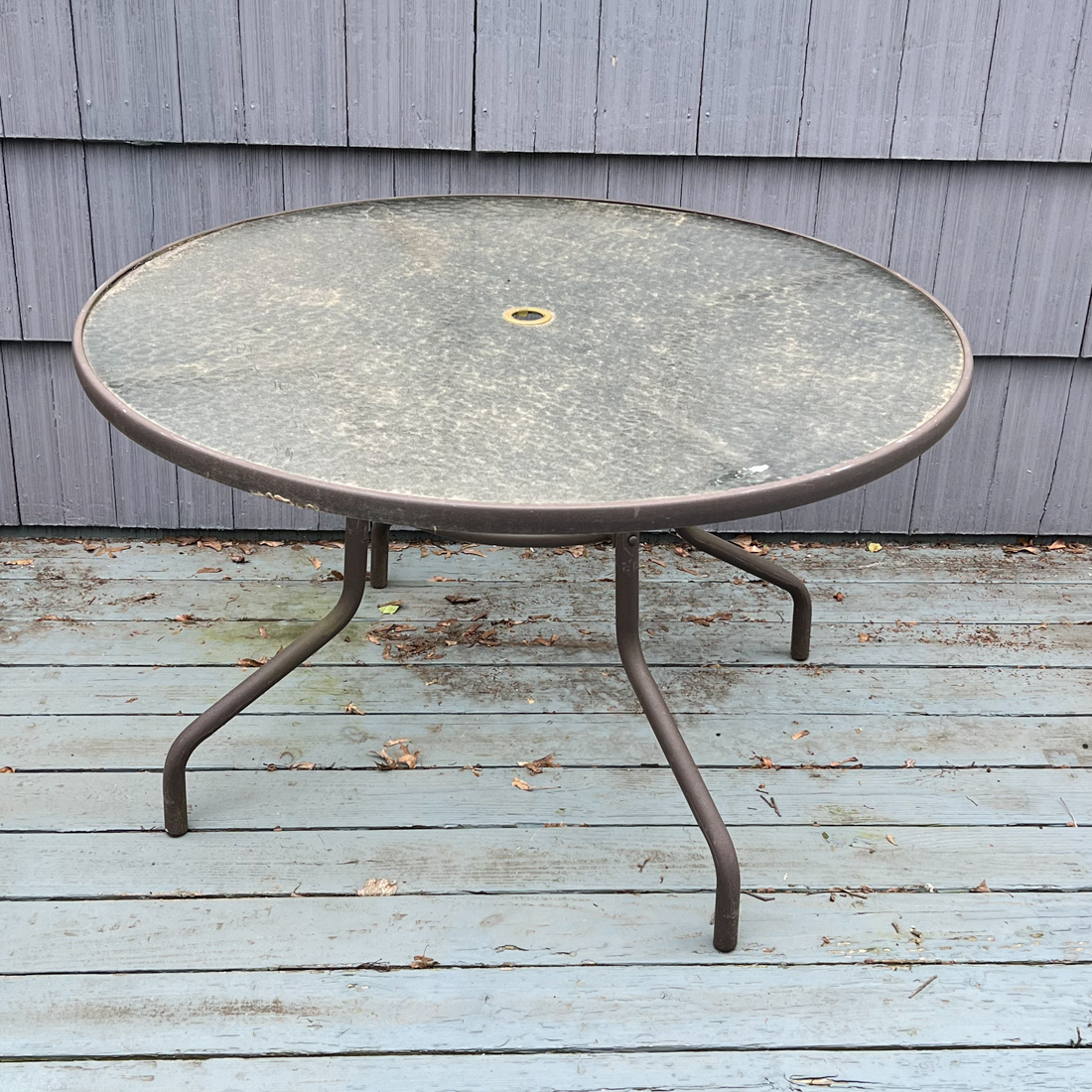 OUTDOOR PATIO TABLE