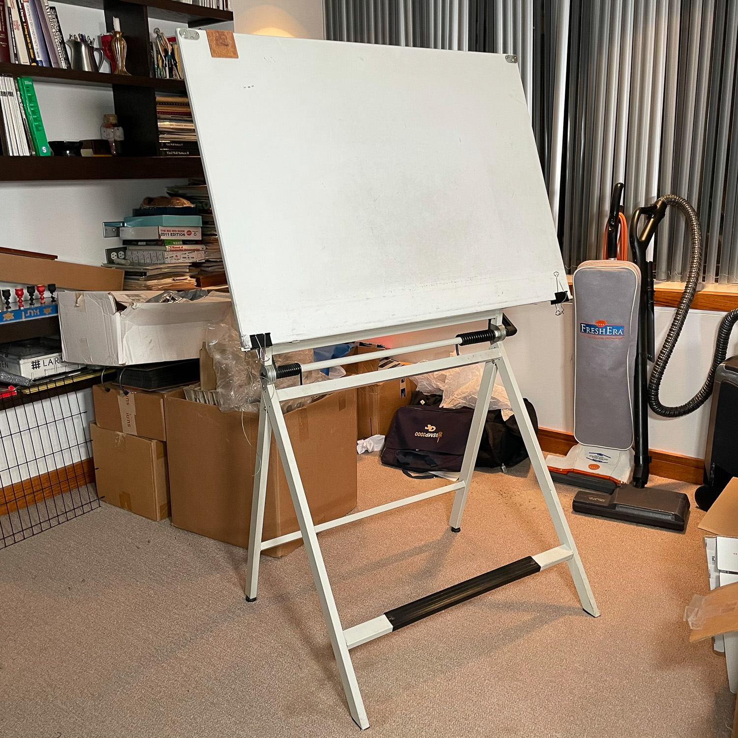 NEOLT ITALIAN FOLDAWAY DRAFTSMAN'S TABLE