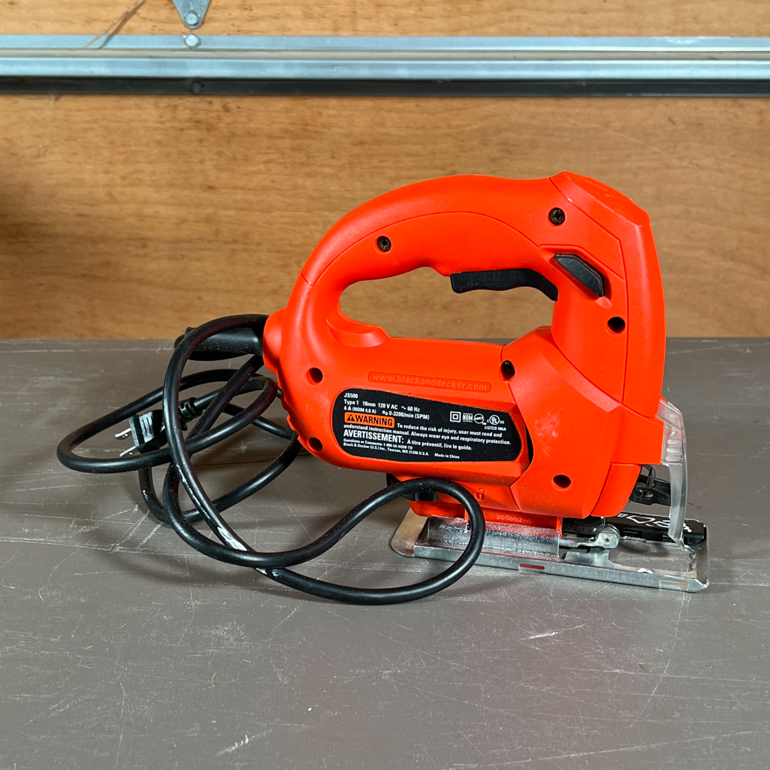 BLACK + DECKER JIGSAW