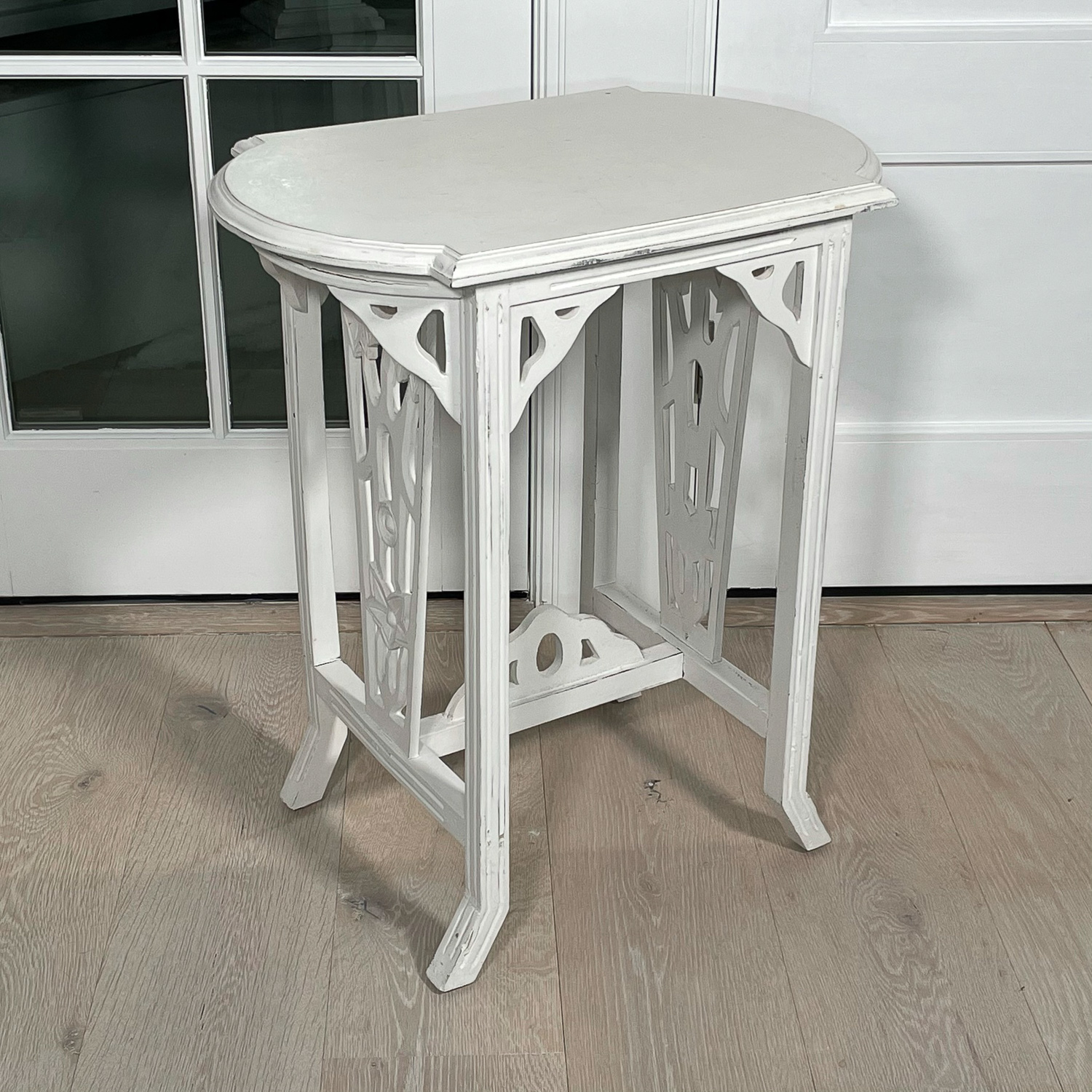 WHITE PAINTED CARVED WOOD SIDE TABLE