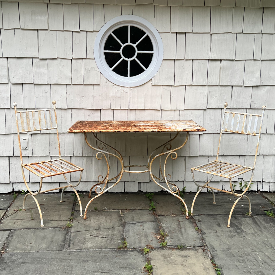 (3pc) ANTIQUE OUTDOOR FURNITURE