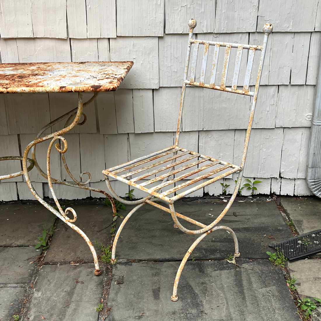 (3pc) ANTIQUE OUTDOOR FURNITURE