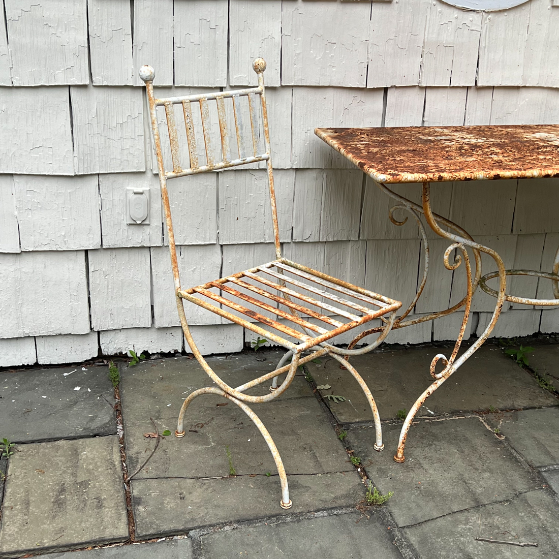 (3pc) ANTIQUE OUTDOOR FURNITURE