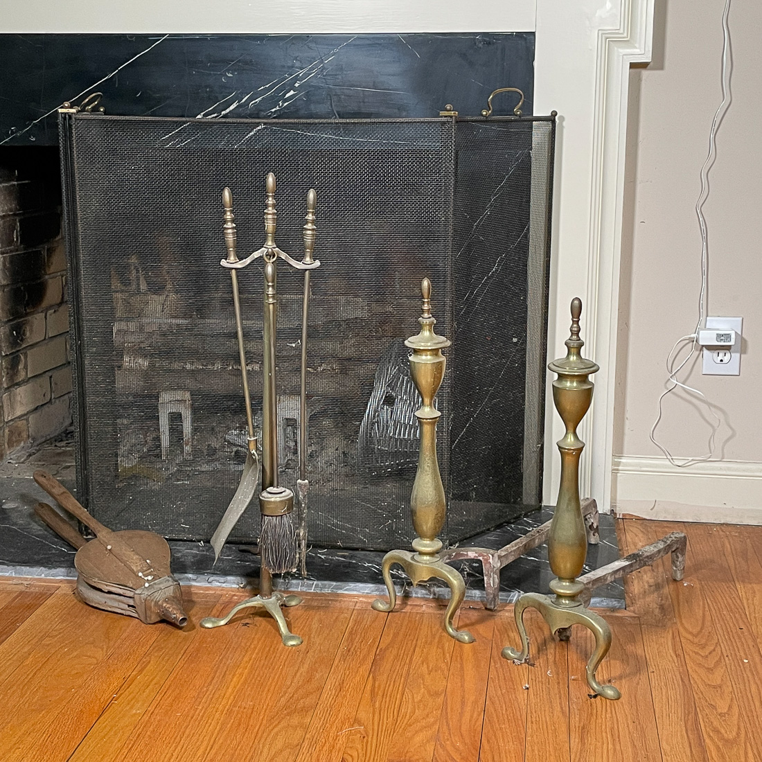 (4pc) FIREPLACE EQUIPMENT