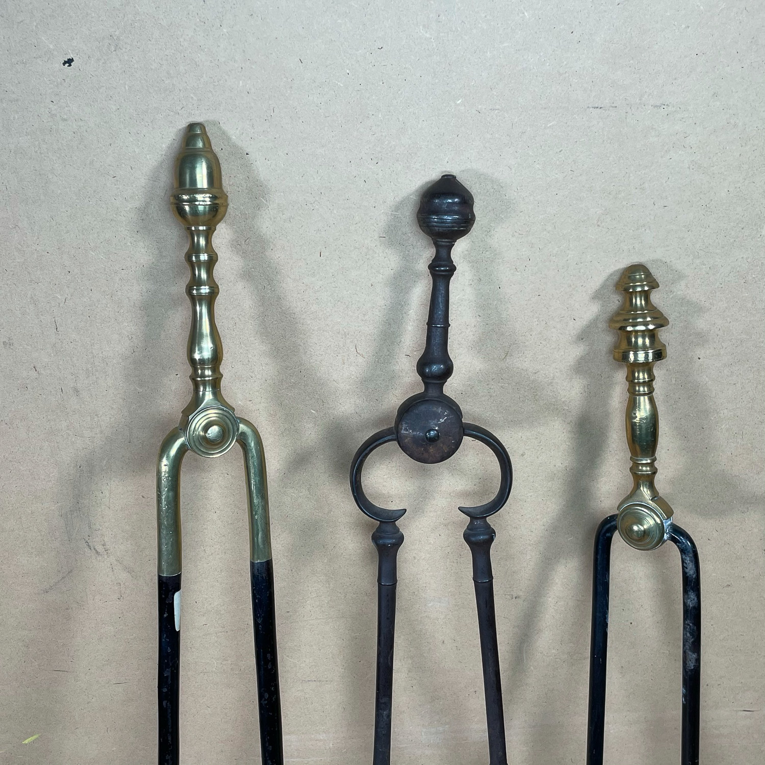 (3pc) ANTIQUE FIREPLACE TONGS