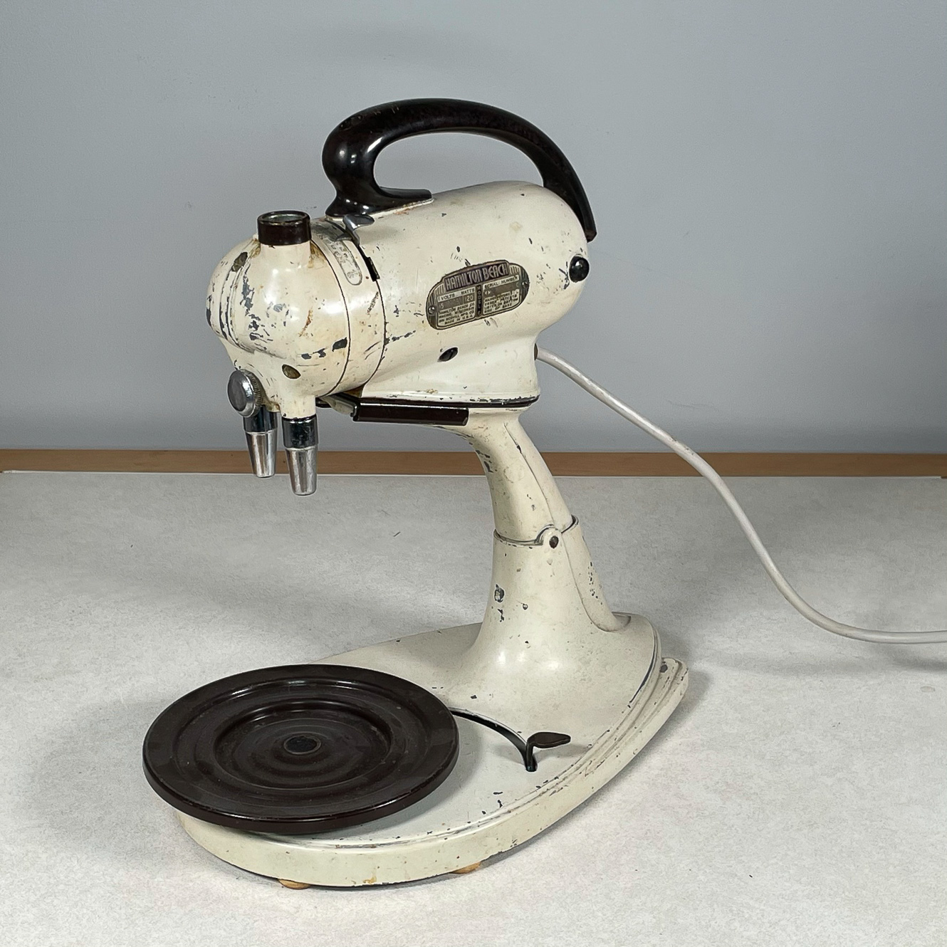 VINTAGE HAMILTON BEACH STAND MIXER