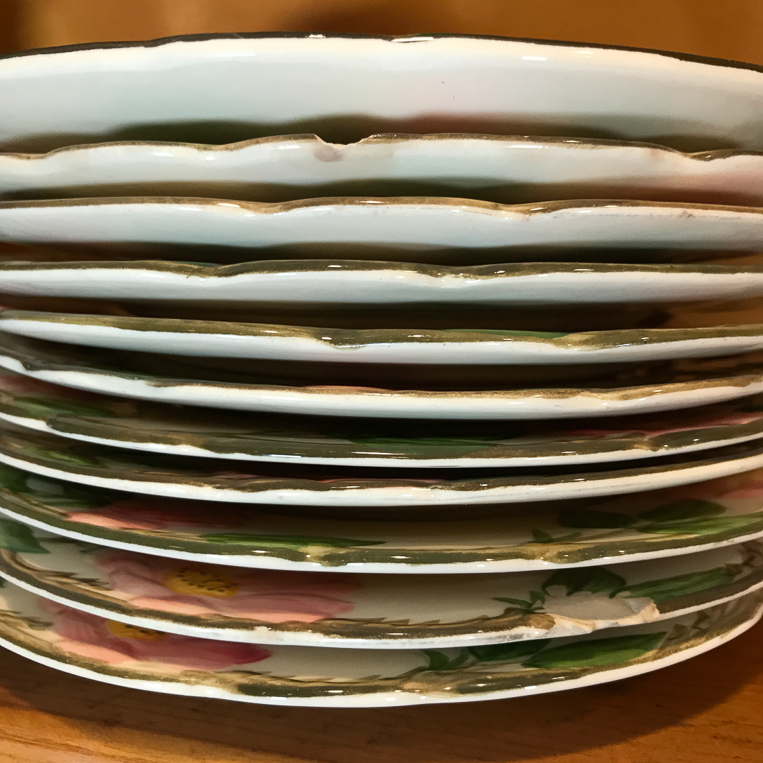 FRANCISCAN DINNERWARE SET