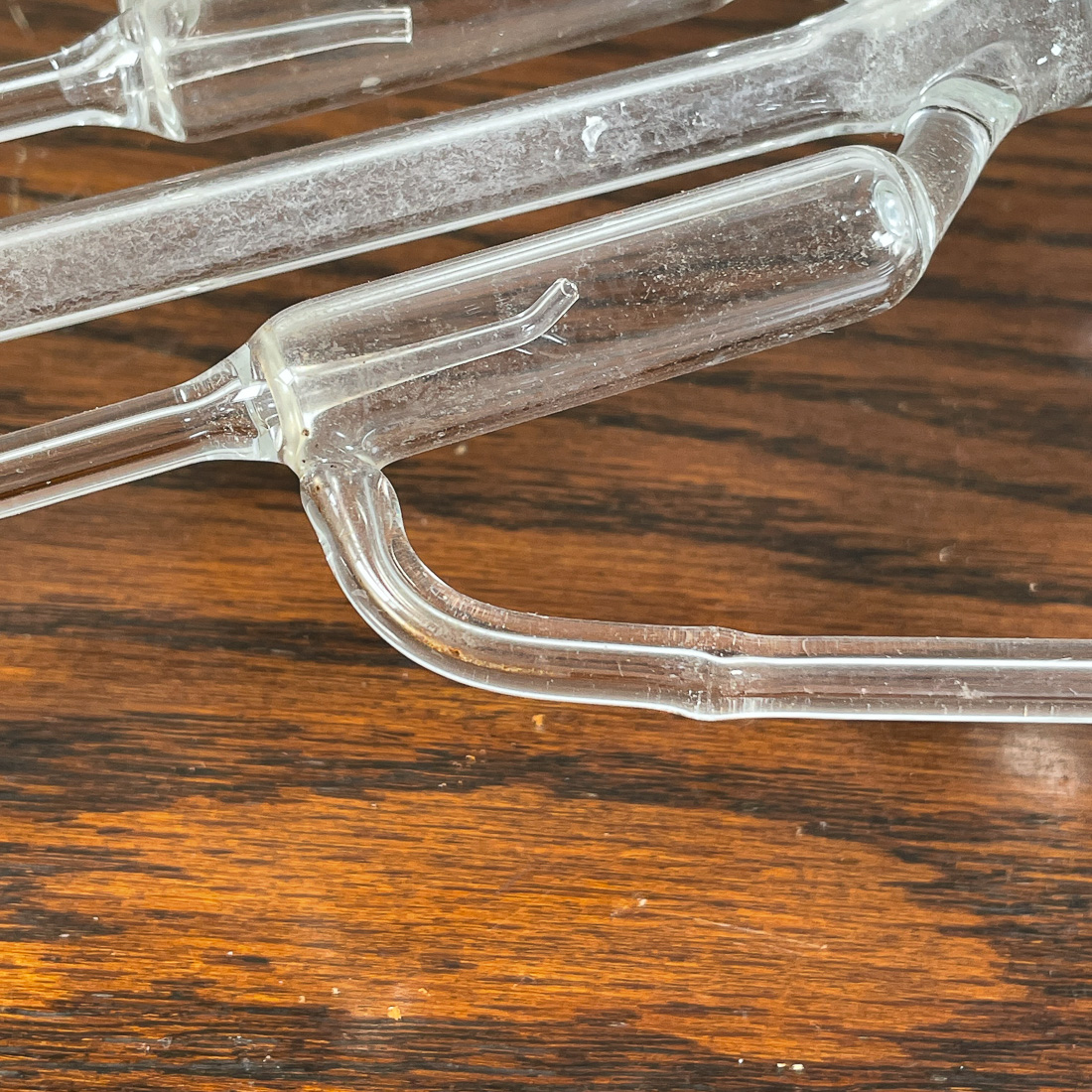 PYREX TITRATION DEVICE