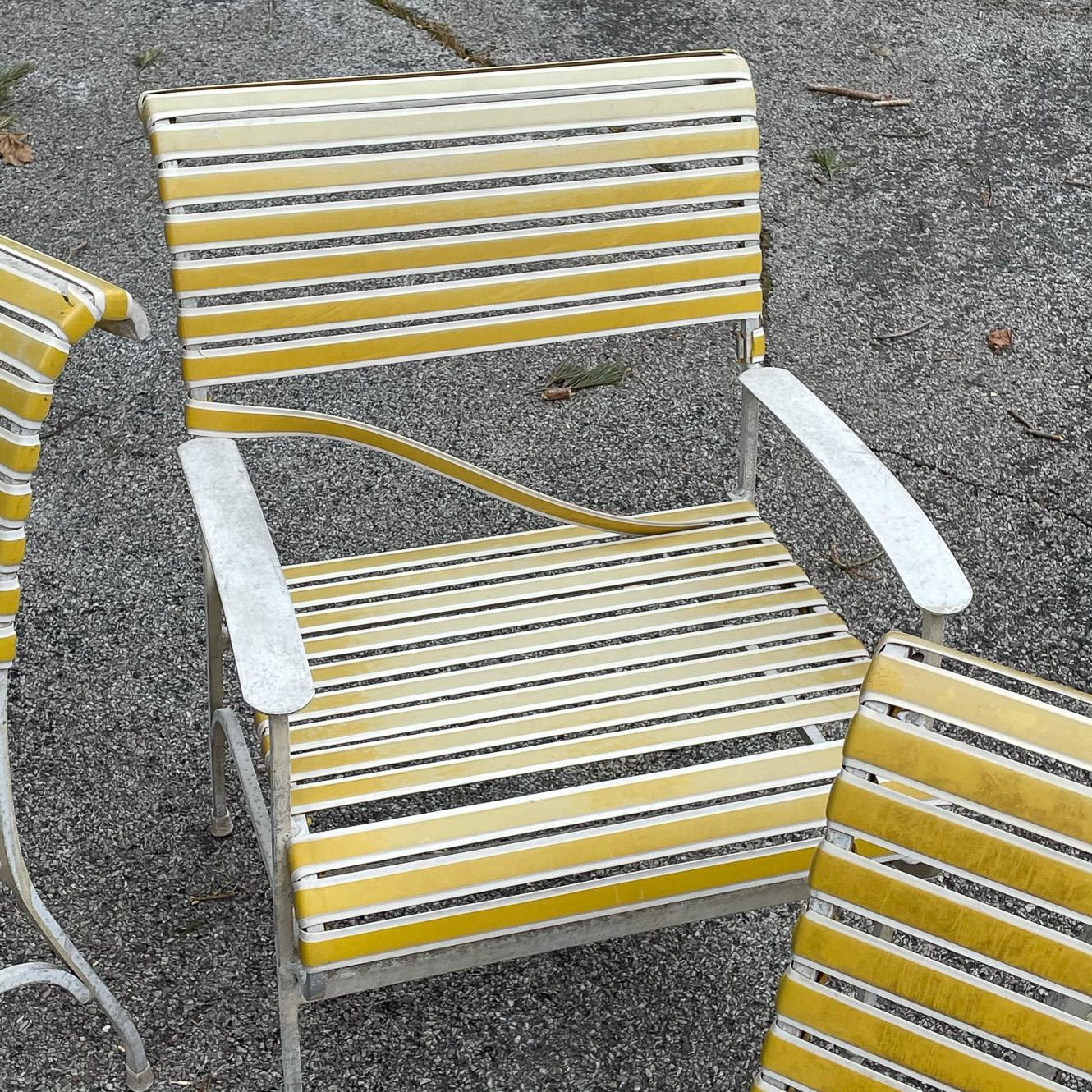 VINYL STRAP OUTDOOR FURNITURE