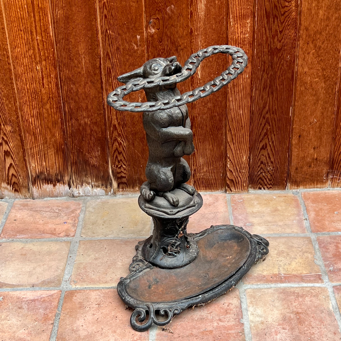 CAST IRON DOG UMBRELLA STAND