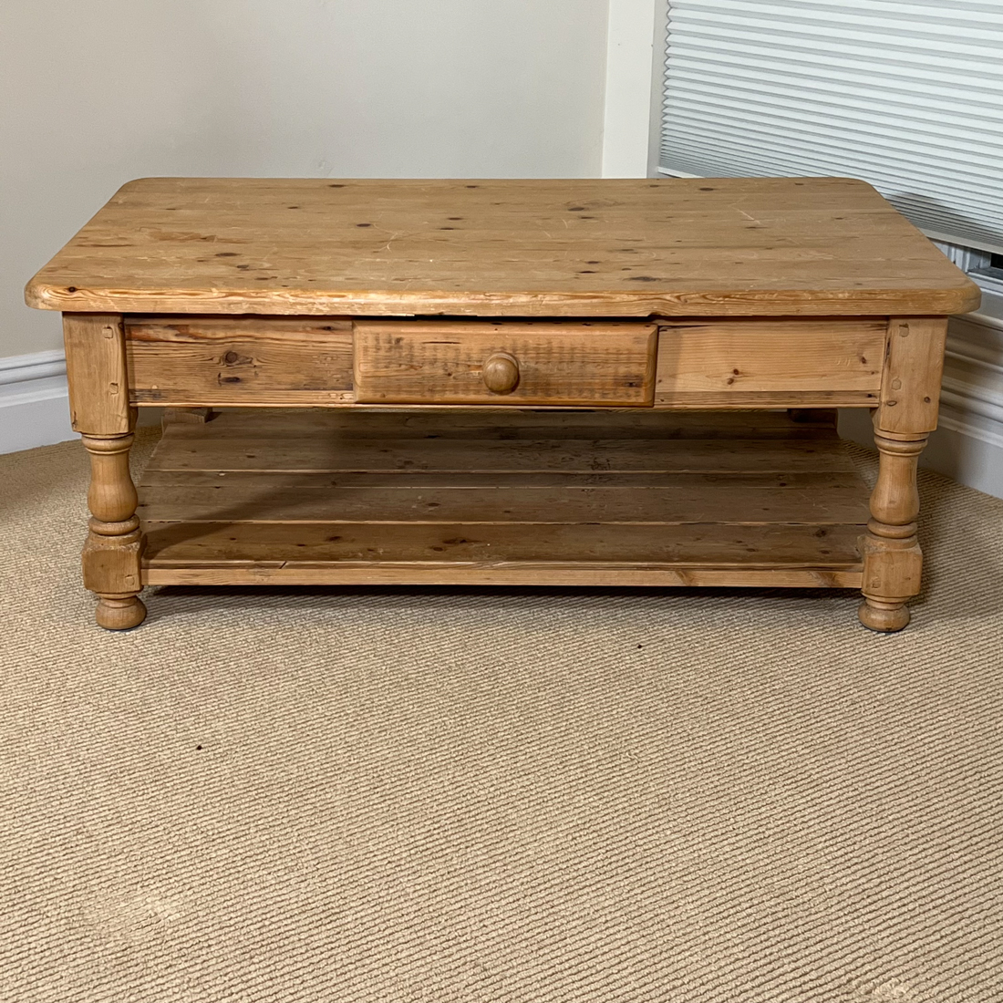 PINE COFFEE TABLE