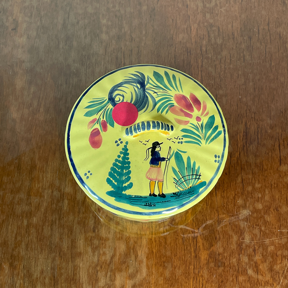 (12pc) LOT OF INTERNATIONAL CERAMICS