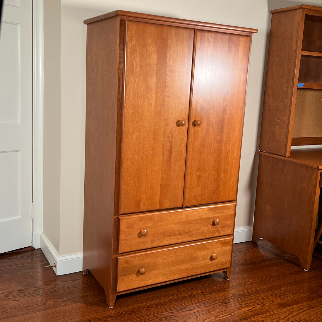 OAK WARDROBE