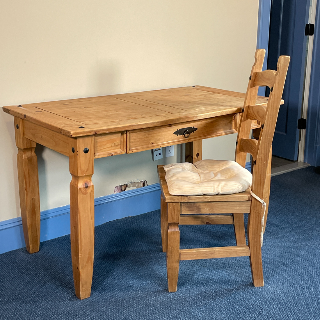 PIER 1 COMPUTER DESK & CHAIR