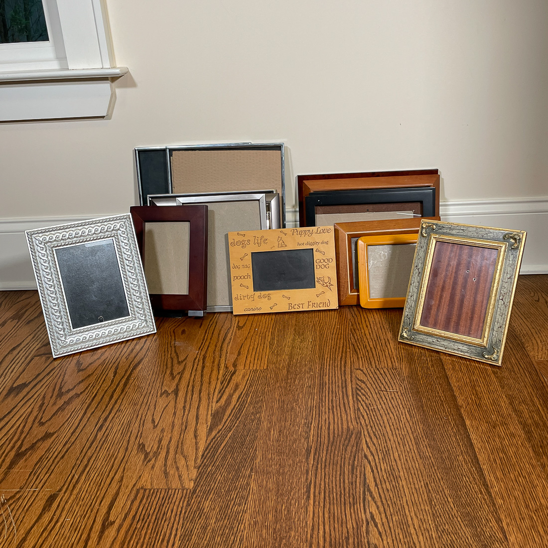 (16pc) ESTATE LOT OF FRAMES