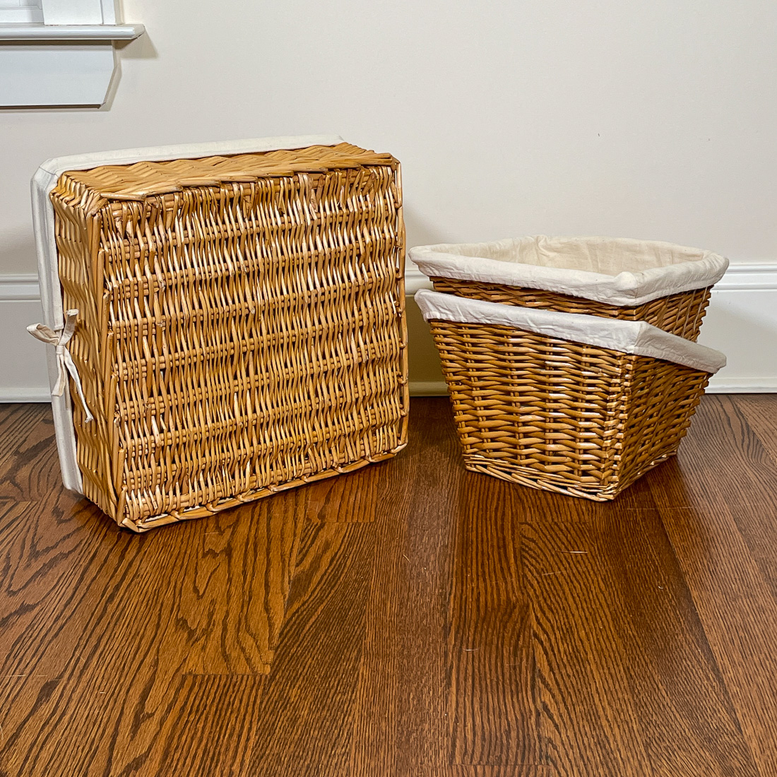 (5pc) NESTING WICKER BASKETS