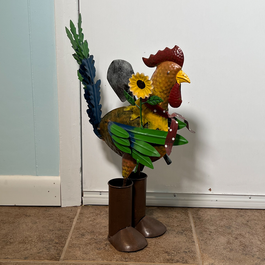 PAINTED TIN ROOSTER