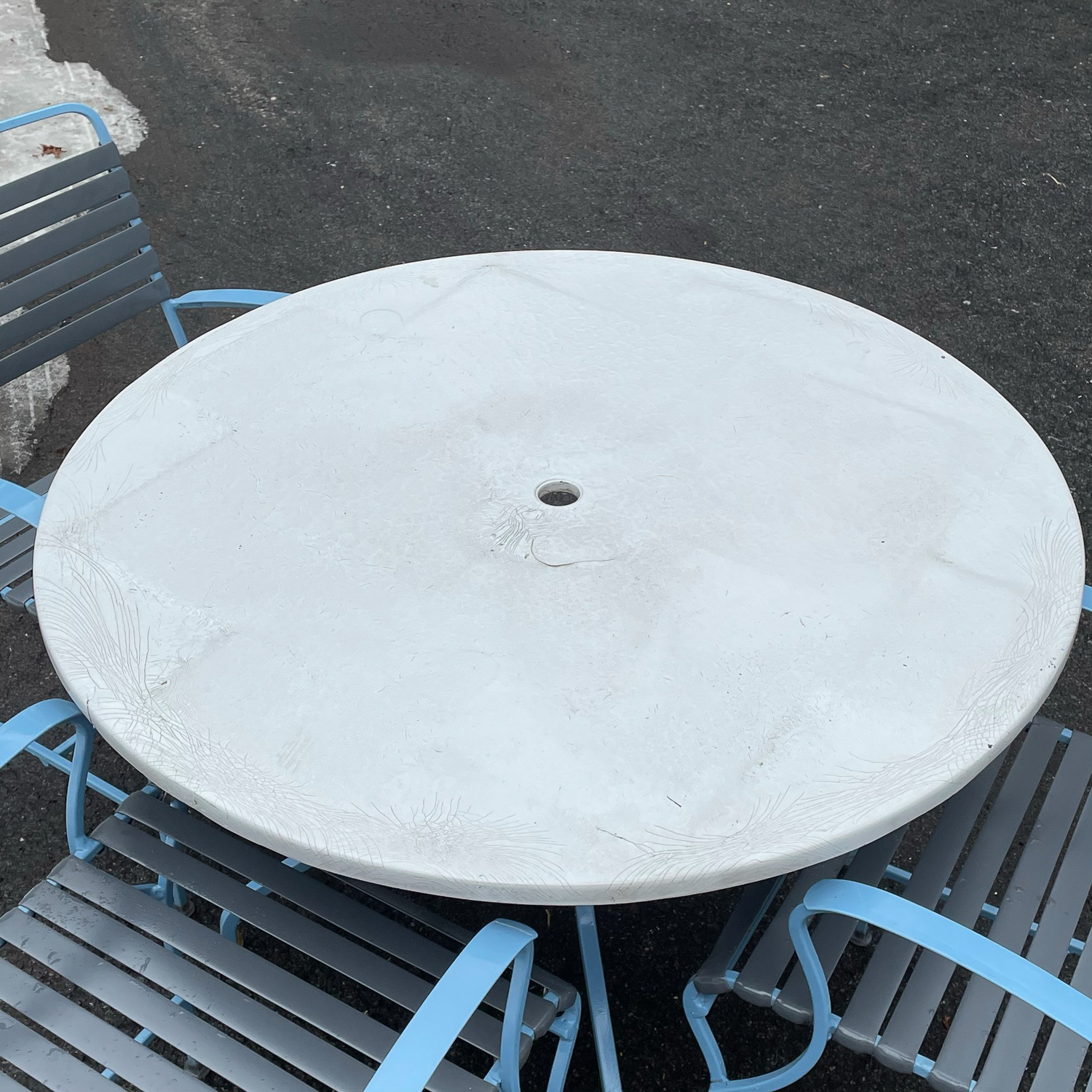 BLUE & GRAY PATIO FURNITURE