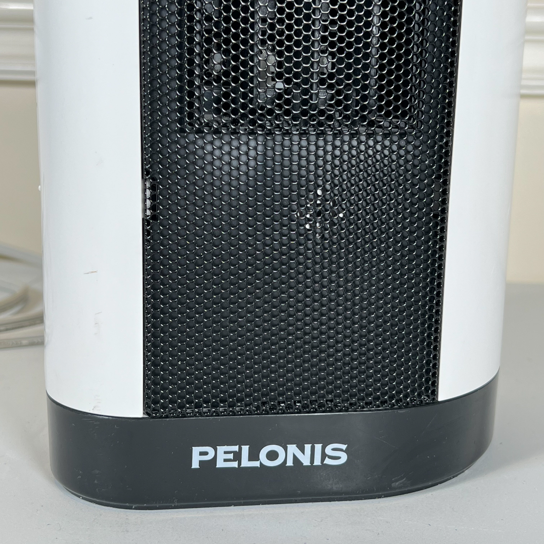 PELONIS CERAMIC HEATER