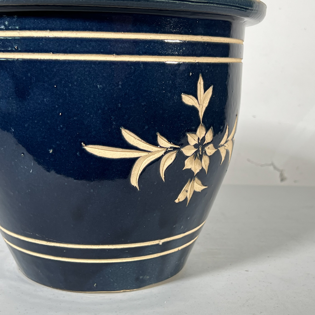 CERAMIC POT