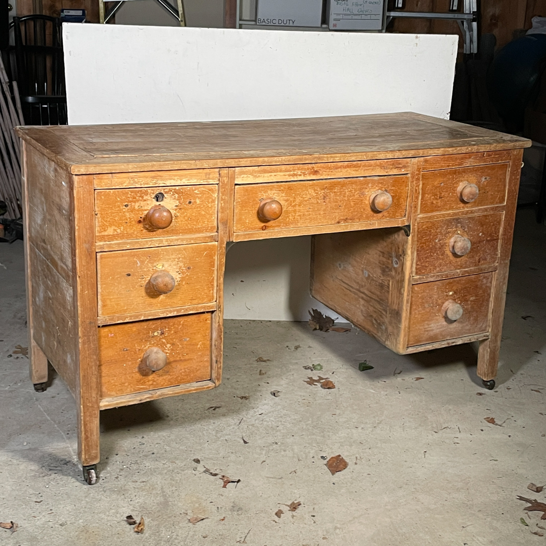 VINTAGE STUDENT'S DESK