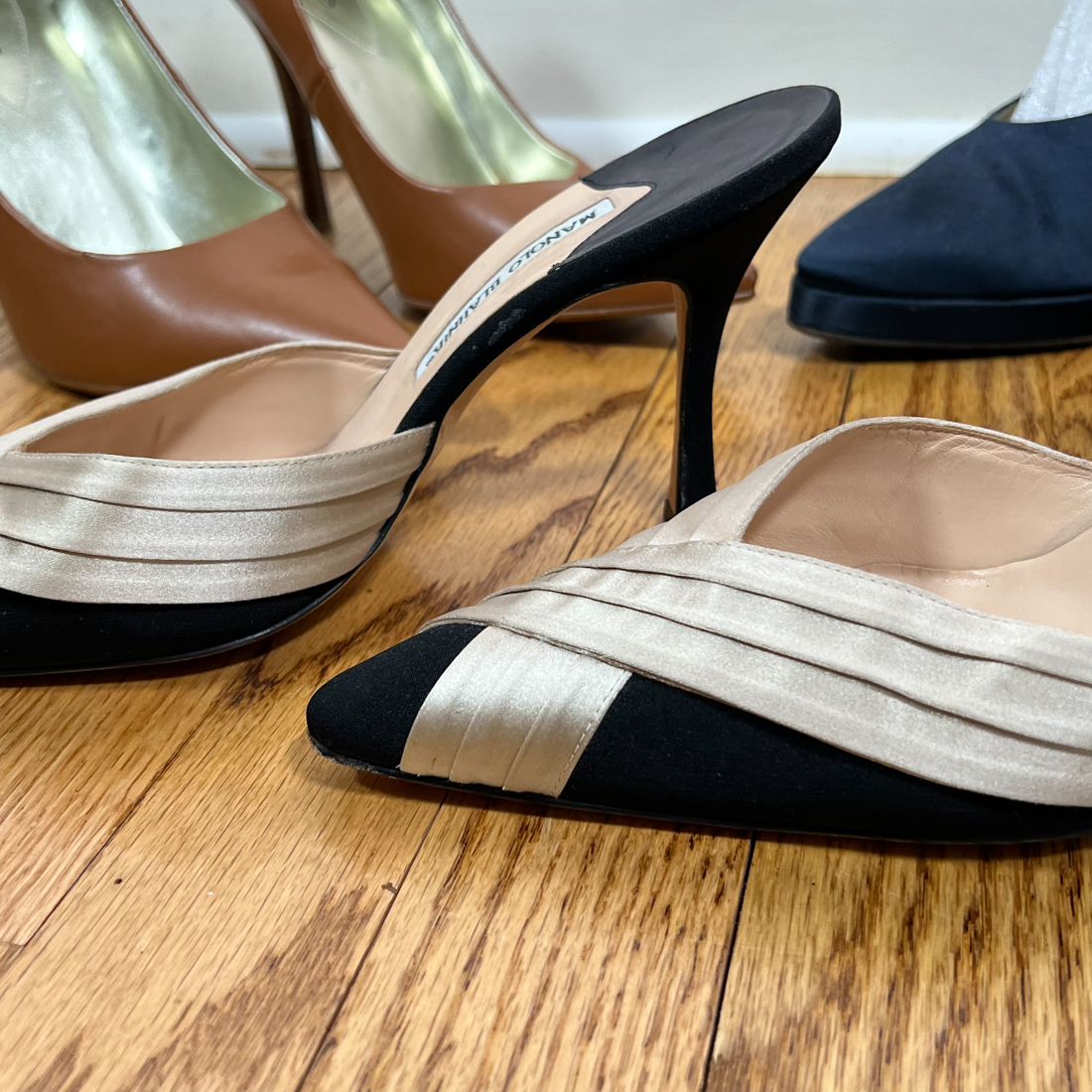 (3pc) DESIGNER SHOES