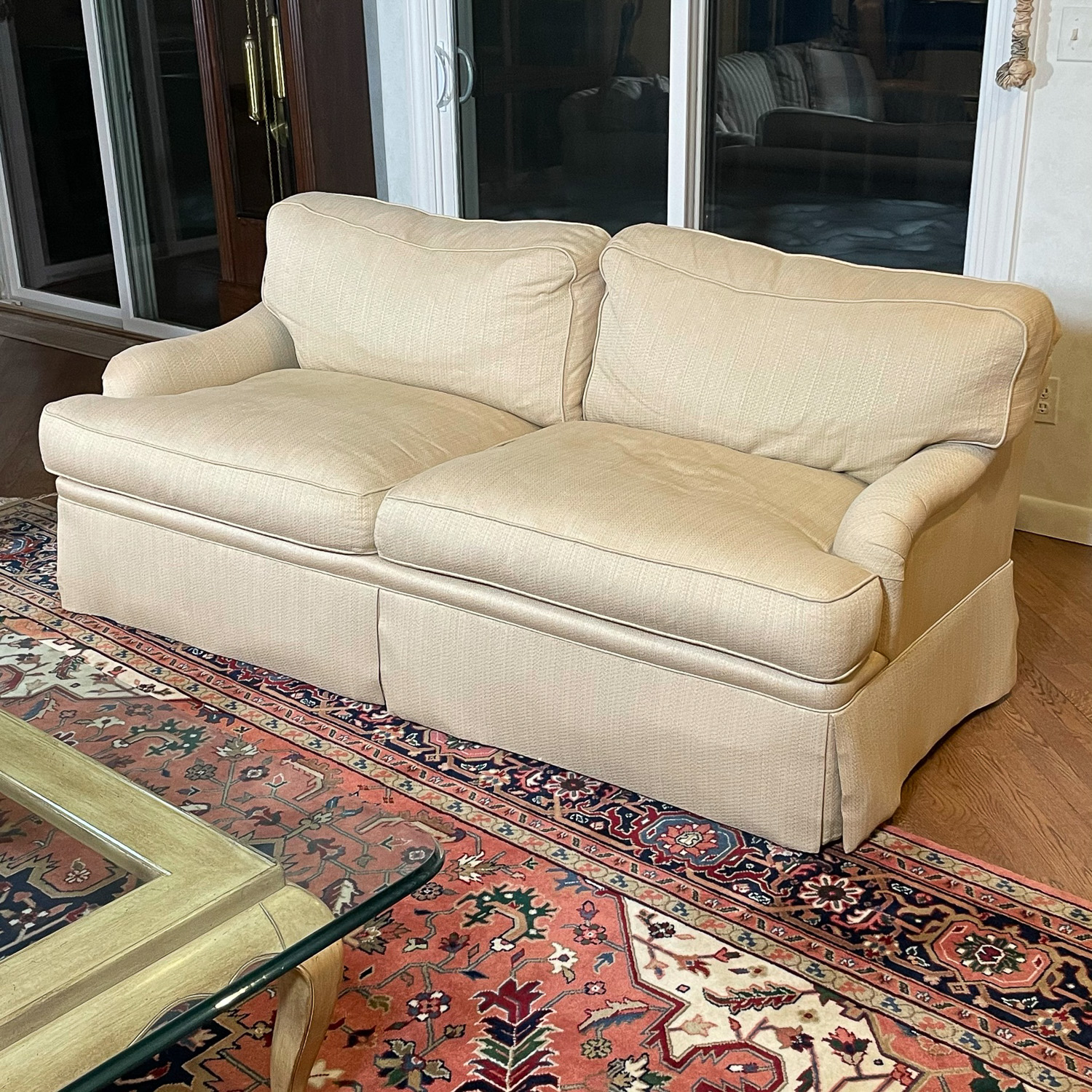 BEIGE LOVESEAT