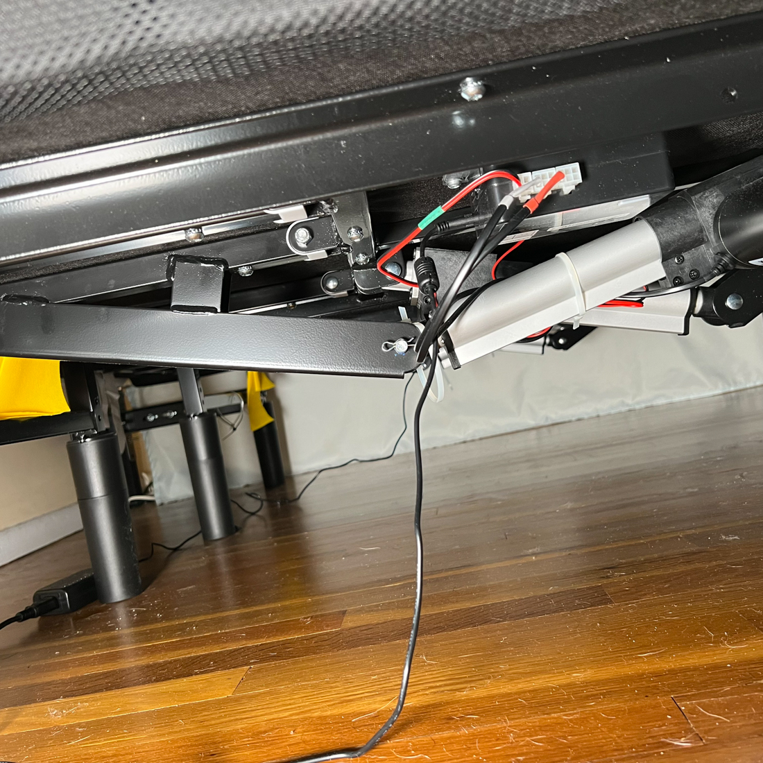 REVERIE ELECTRIC ADJUSTABLE BED