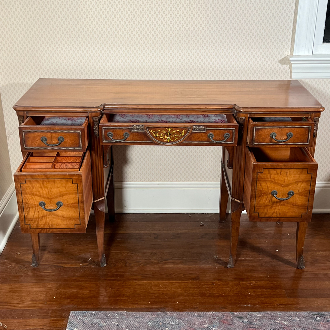 FRENCH STYLE DESK