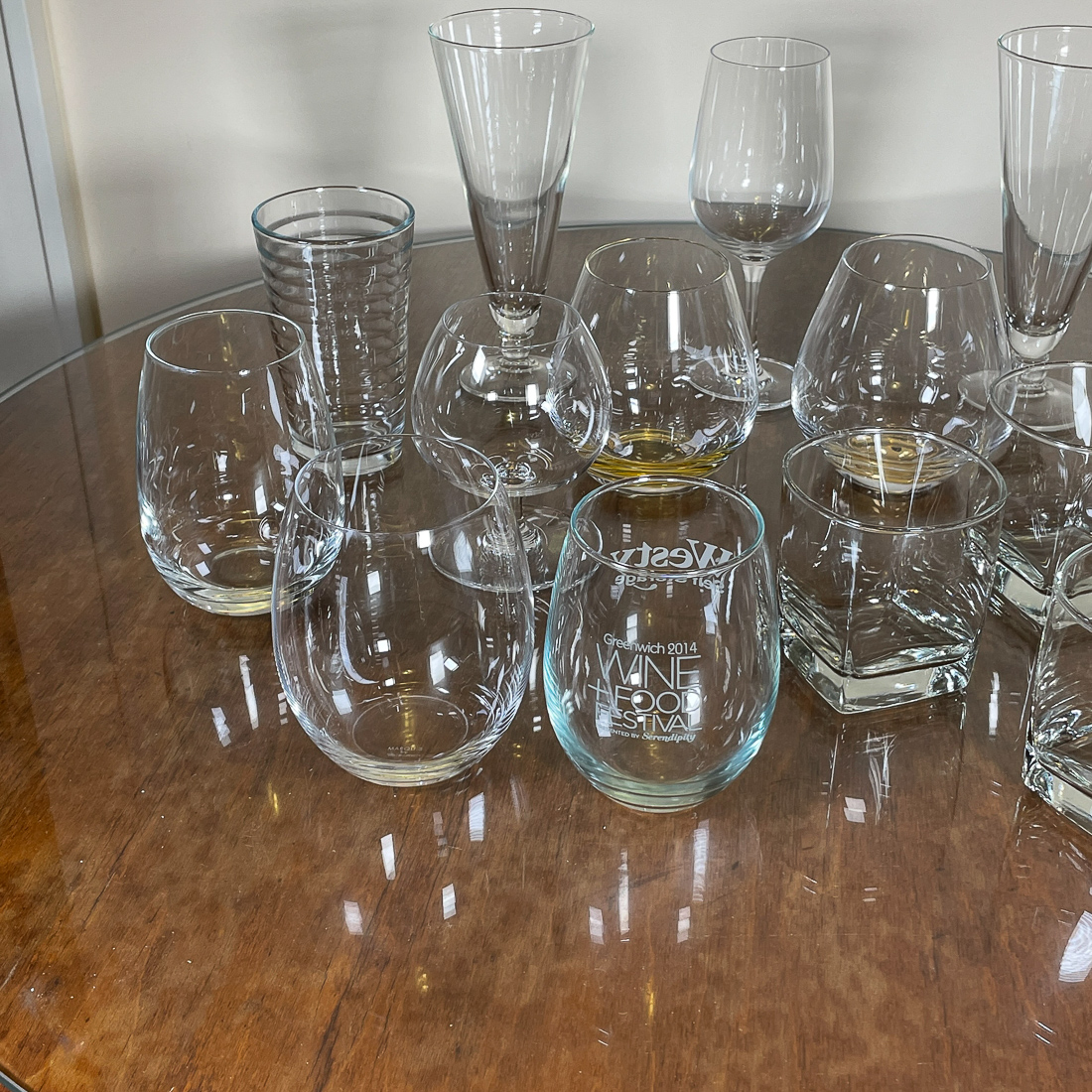 (15pc) ASSORTED GLASSWARE