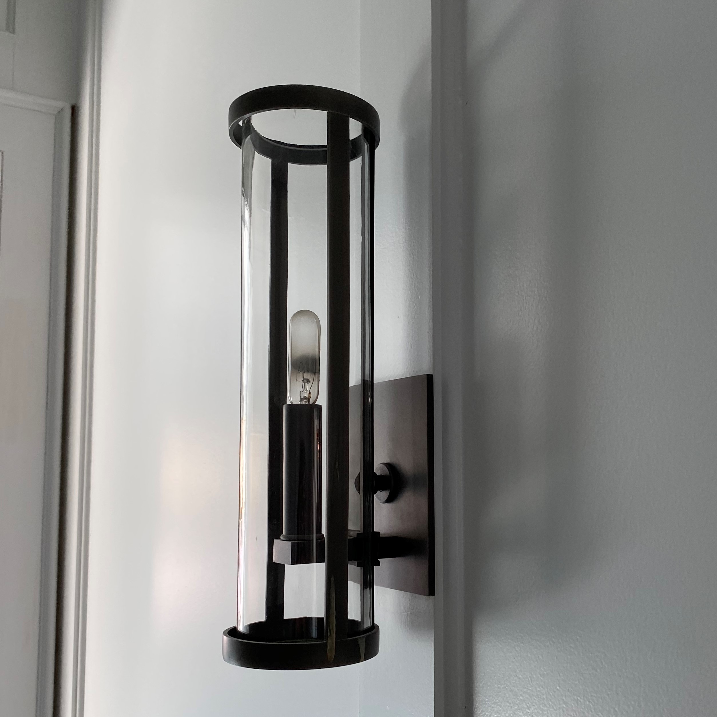 (5pc) URBAN ELECTRIC CONTEMPORARY FIXTURES